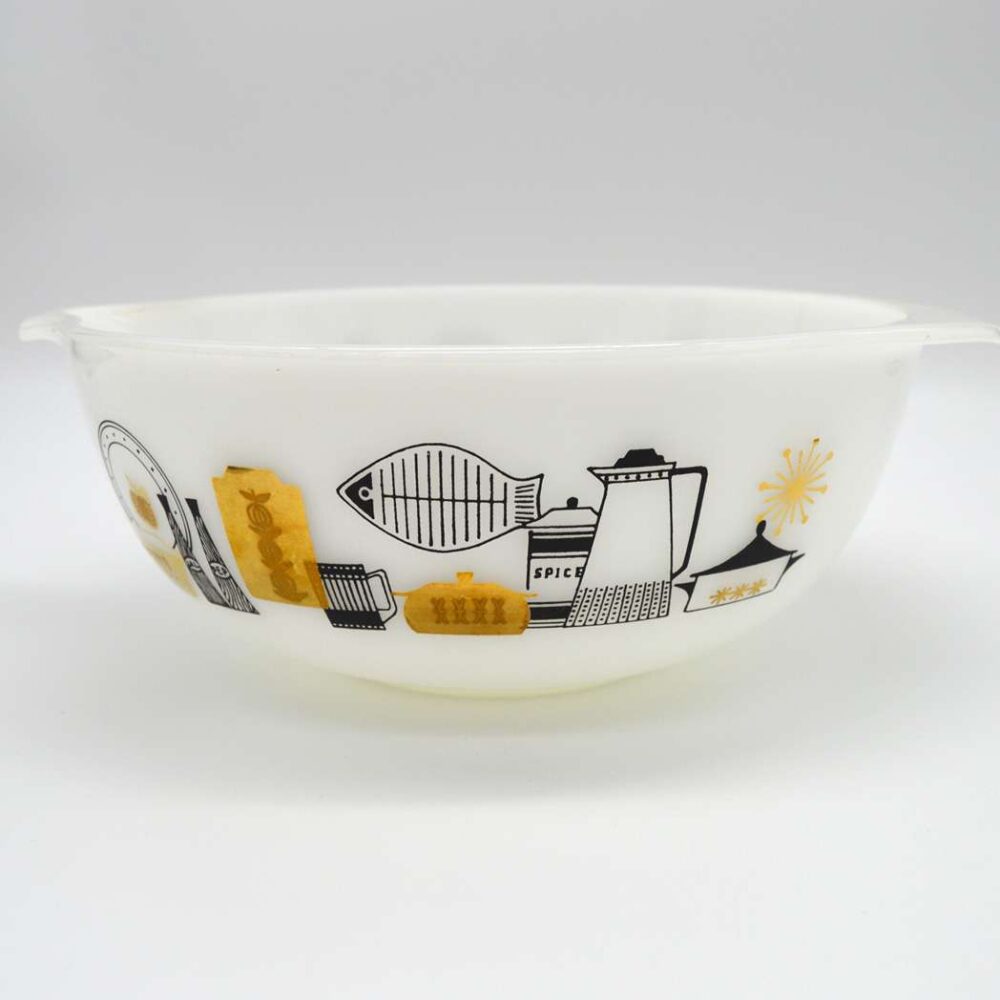 SOLD - Agee Pyrex Mixing Bowls - Image 10